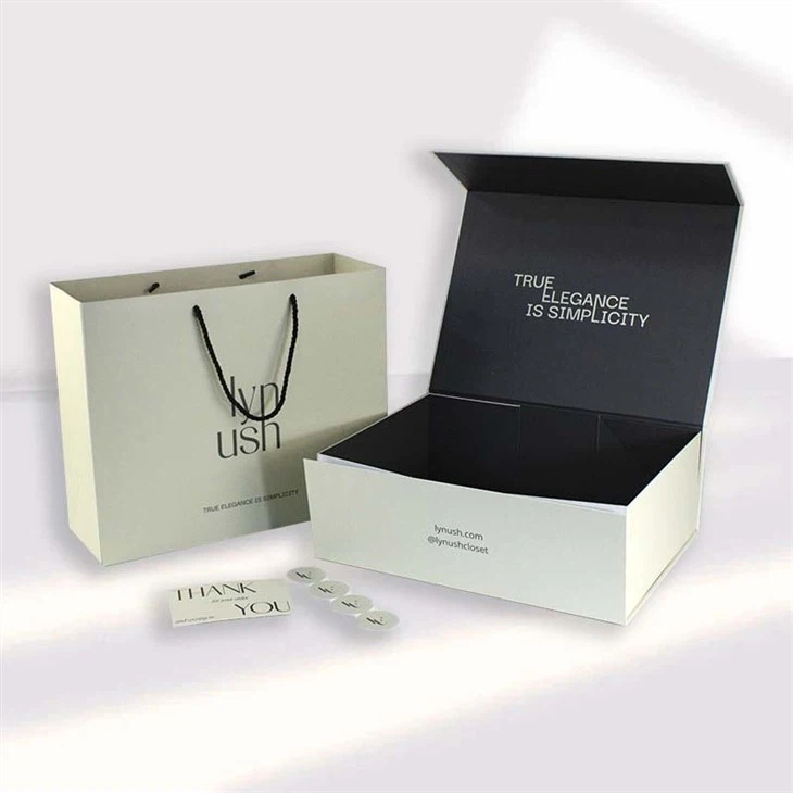 Custom Clothing Gift Boxes